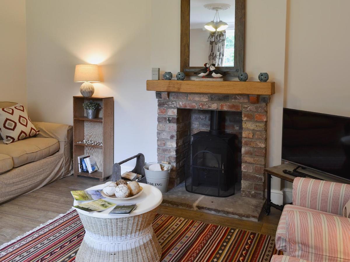 The Garden Cottage Rudston Exterior photo